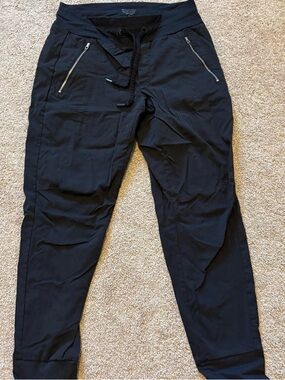 Black Athleta Drawstring Jogger Pants